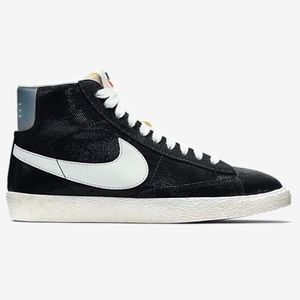 Nike Blazer Mid Sparkle Limited Edition Sneakers